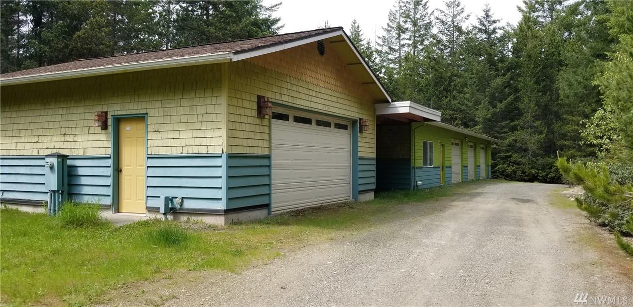 943 Black Bear Rd - Photo 1