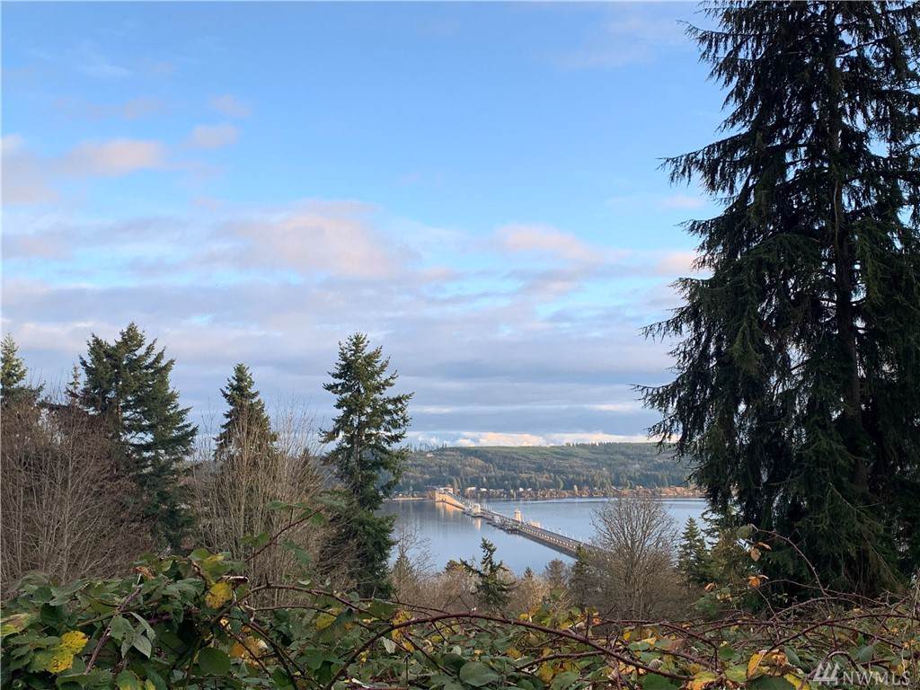 9 Bridge View Place - Photo 1