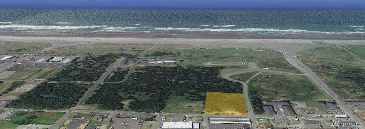 300 Ocean Beach Blvd - Photo 1