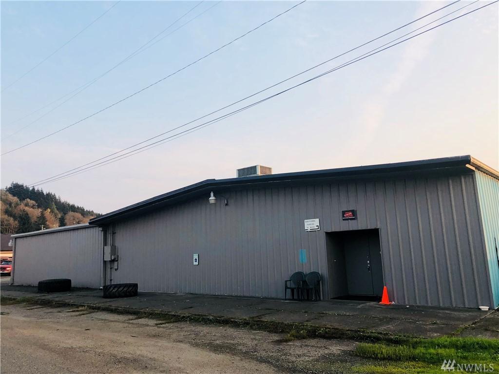 663 Geary St - Photo 1