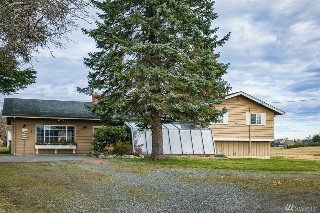 1854 Smith Rd - Photo 1