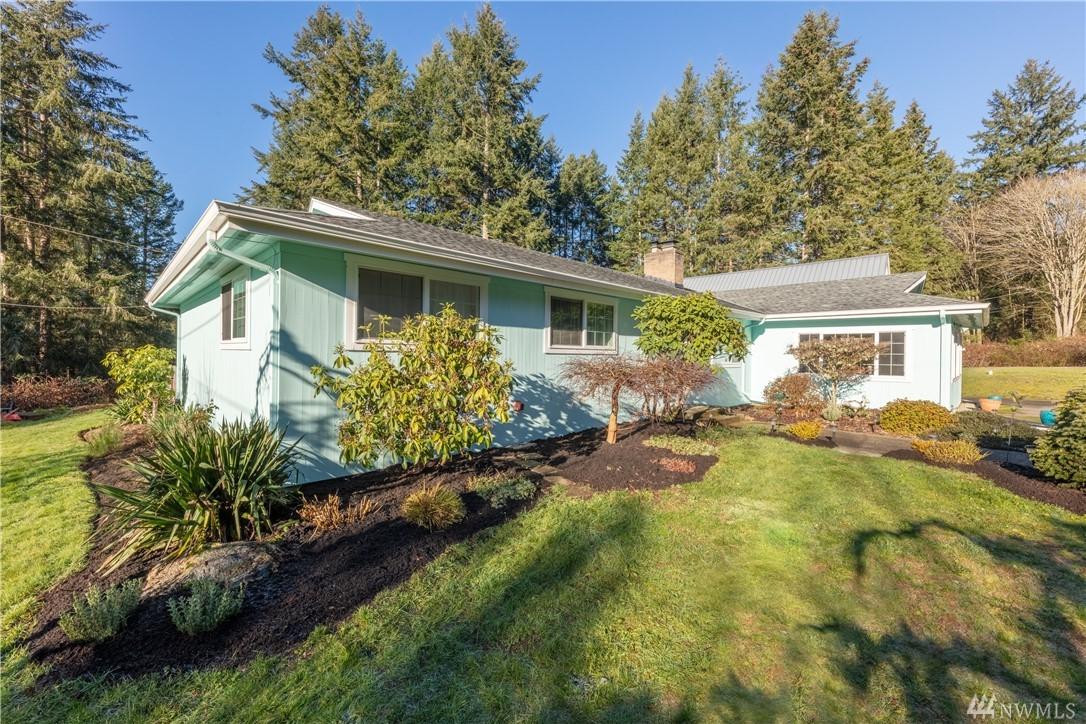 9570 Beach Crest Dr - Photo 1