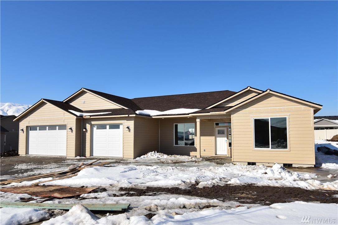 58 Starlight Ave - Photo 1