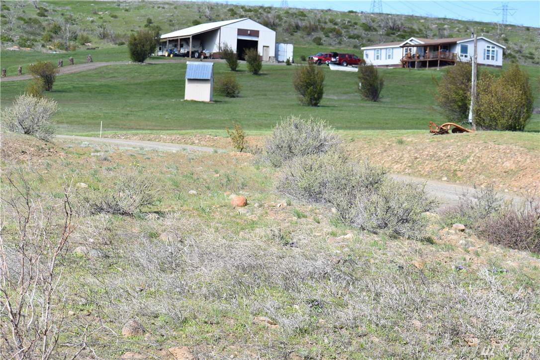 151 Dutch Hills Rd - Photo 1