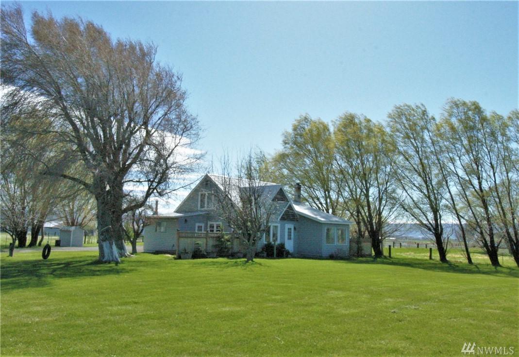 8420 Vantage Hwy - Photo 1