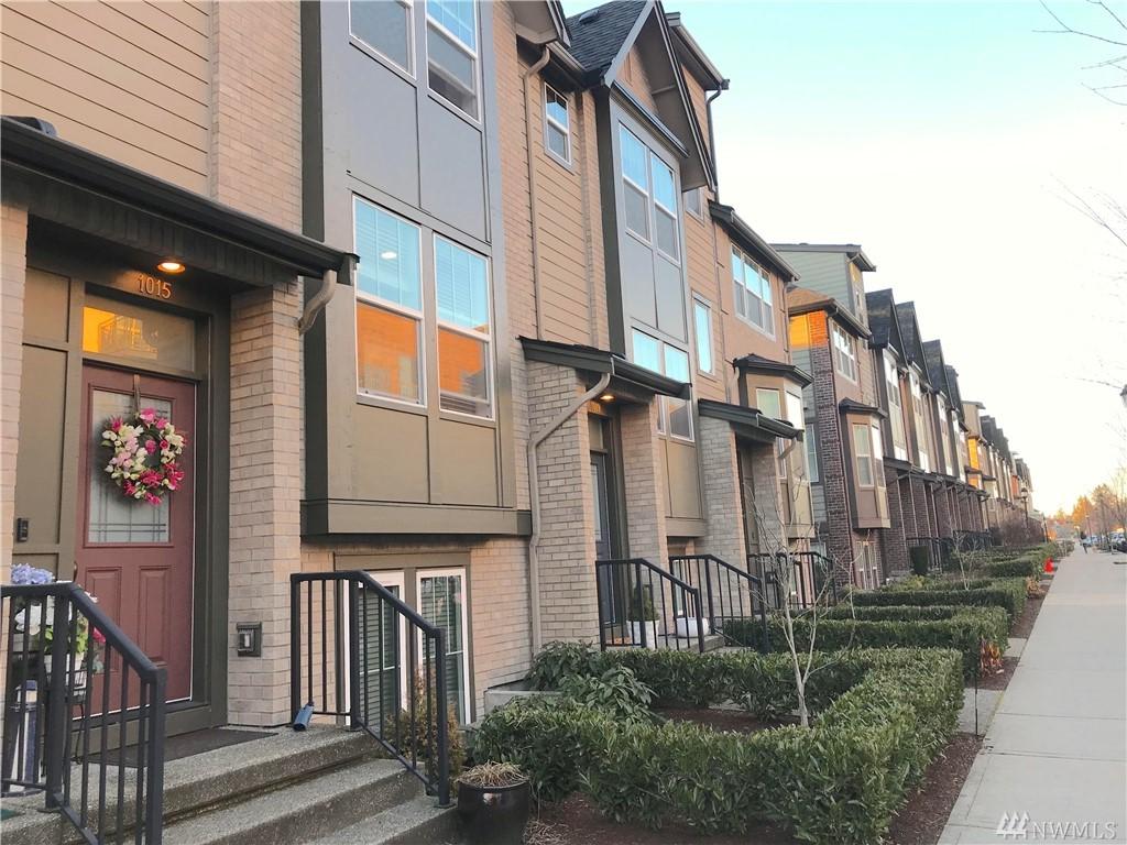 1015 10th Ave - Photo 1
