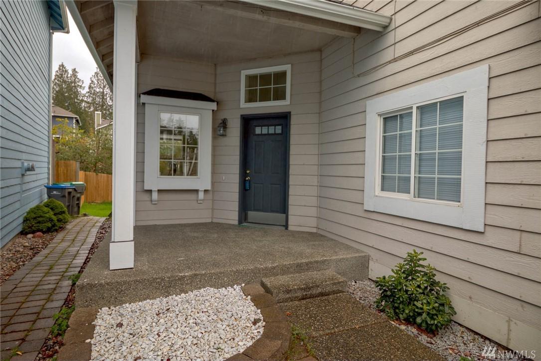 1066 Gladiola Ct - Photo 1