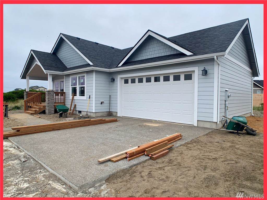 448 Sportsmen St - Photo 1