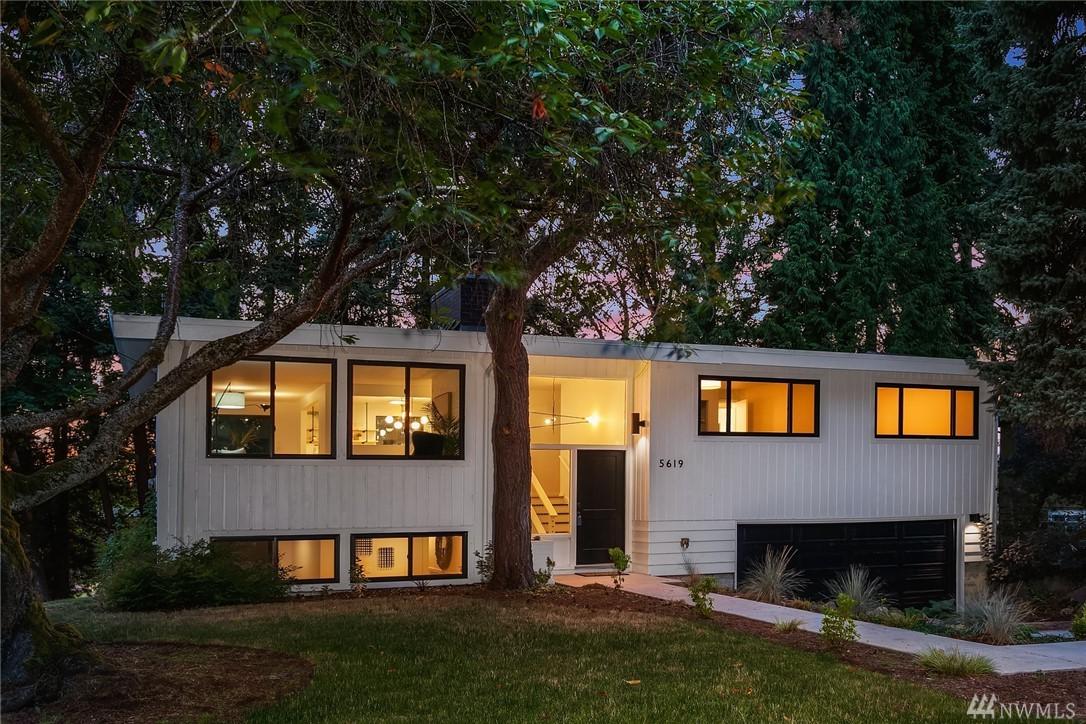 5619 125th Ave - Photo 1