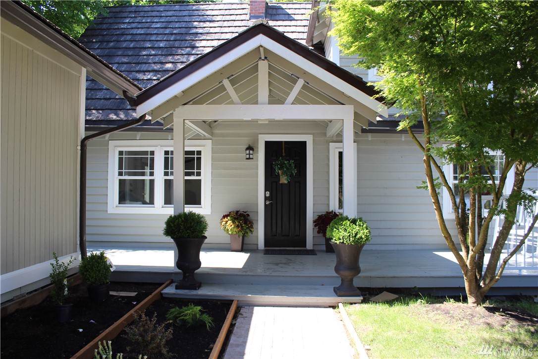 15429 100th Ave - Photo 1