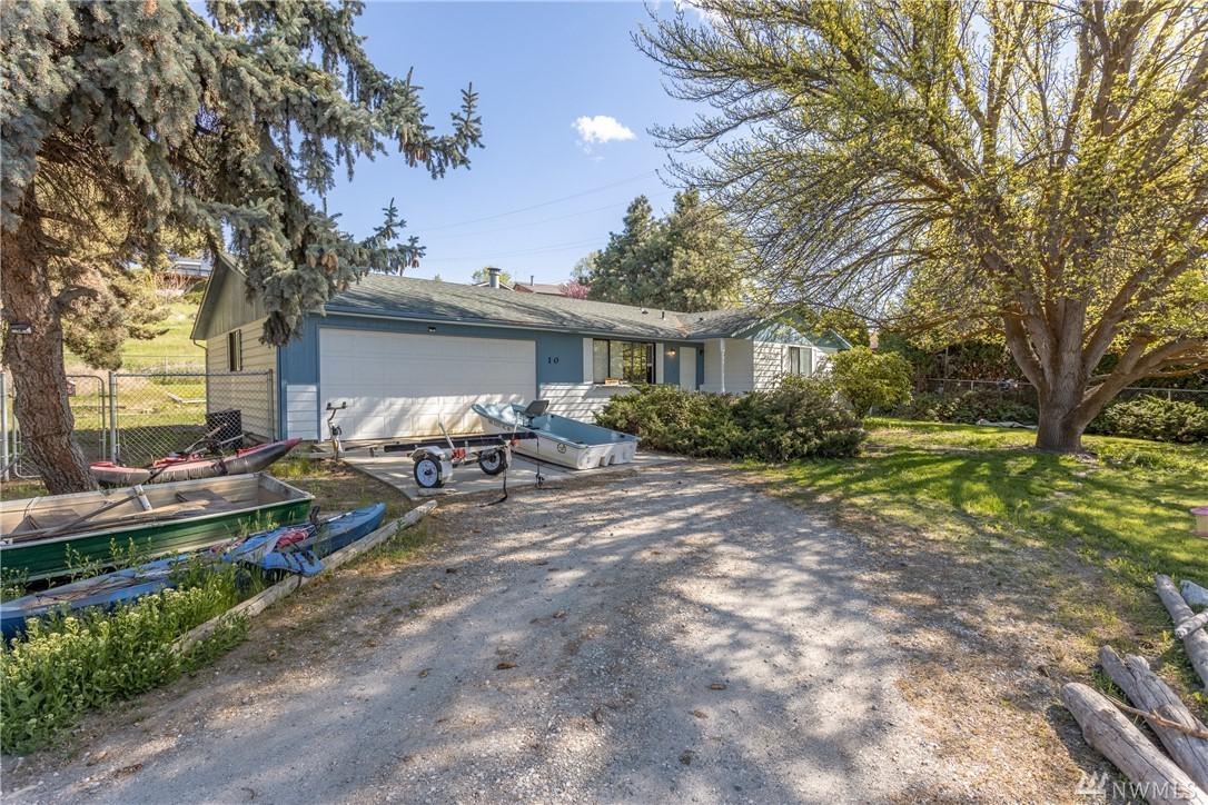 10 Hope Lane - Photo 1