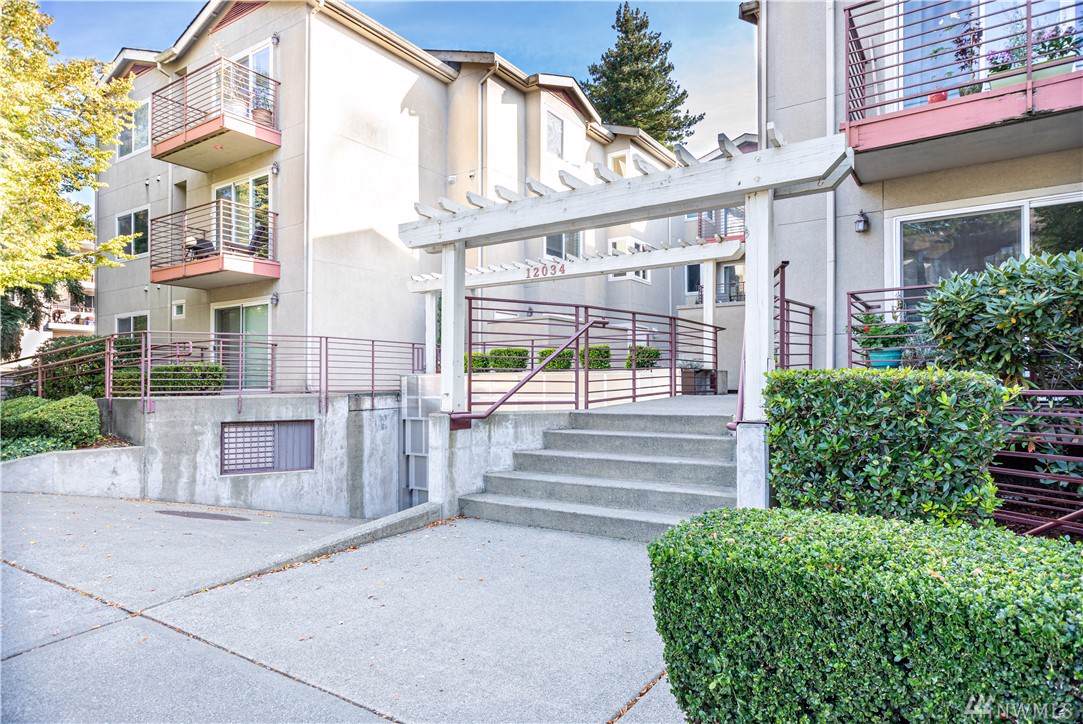 12034 15th Ave - Photo 1