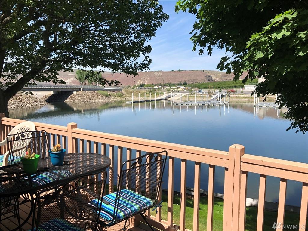 8903 Crescent Bar Rd - Photo 1
