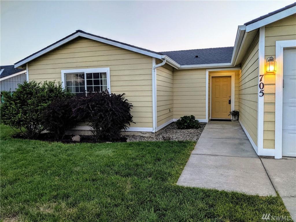 705 Spokane St - Photo 1