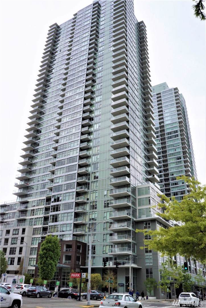 588 Bell St - Photo 1