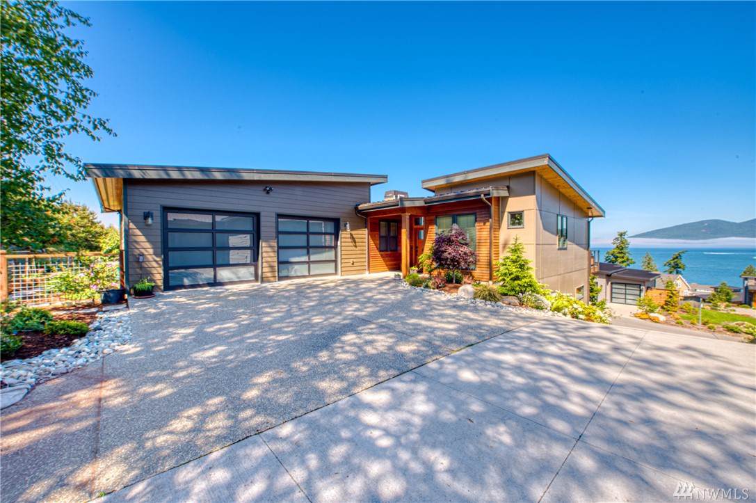 1313 Mariners Place - Photo 1