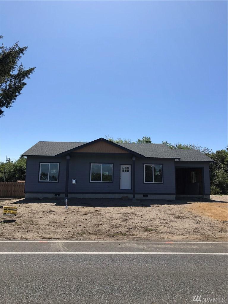 561 Point Brown Ave - Photo 1