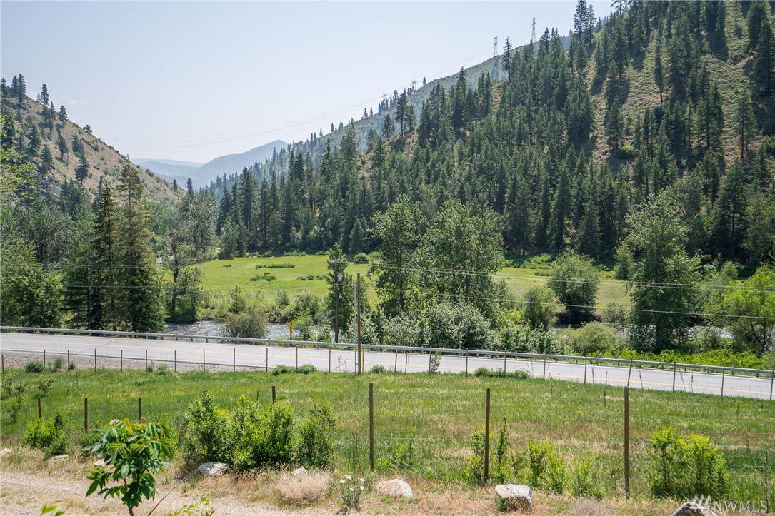 8416 Entiat River Rd - Photo 1
