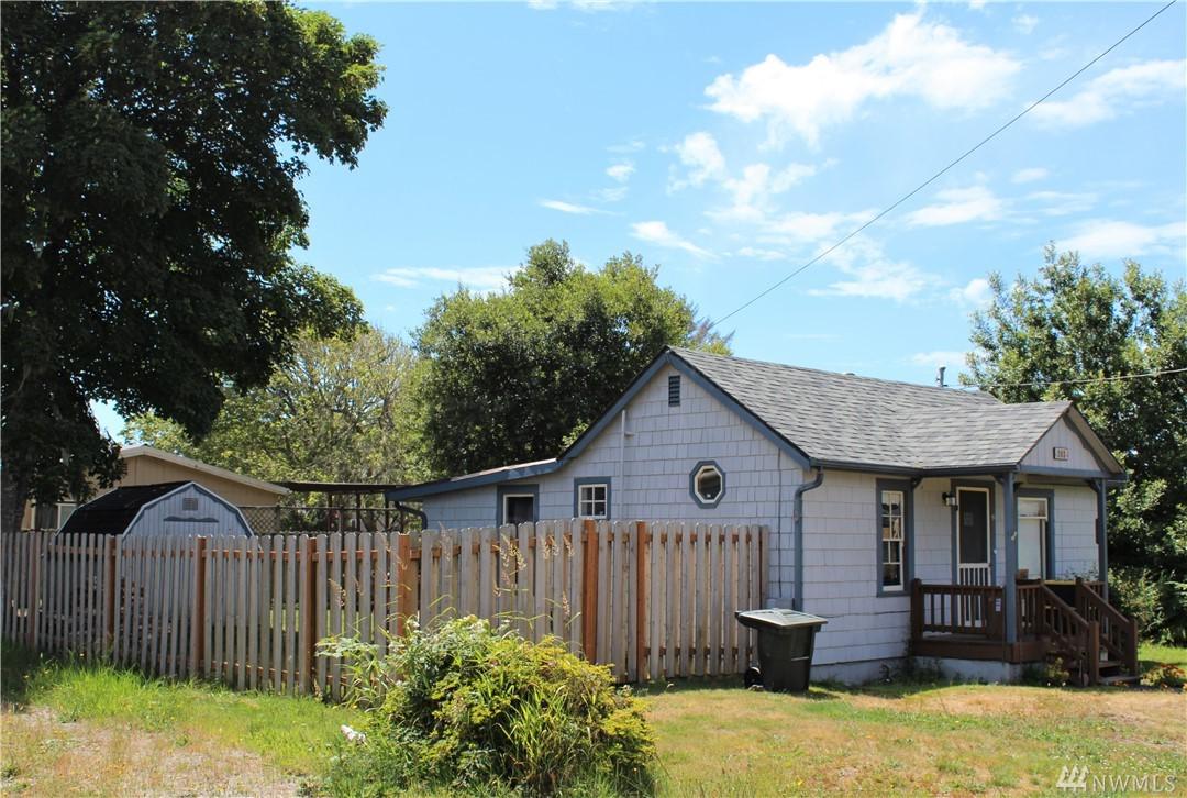 203 24th - Photo 1