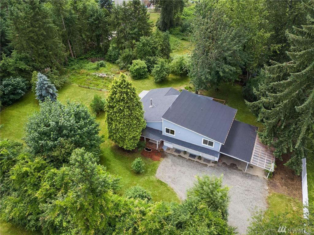 2515 323rd Ave - Photo 1