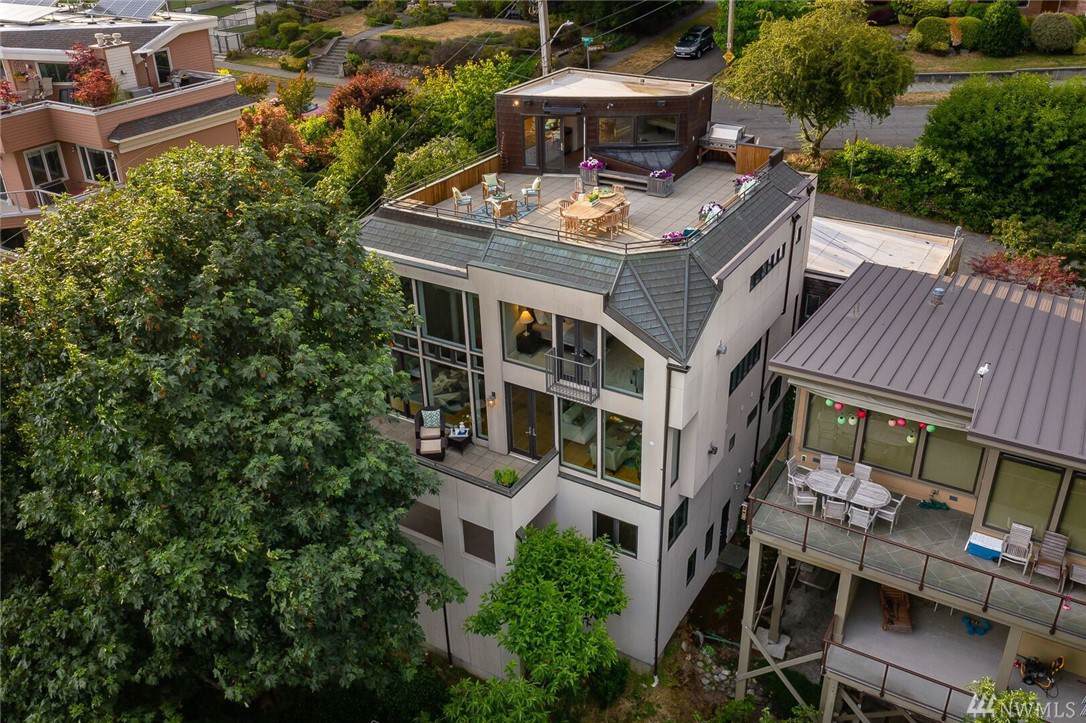 201 Prospect St - Photo 1