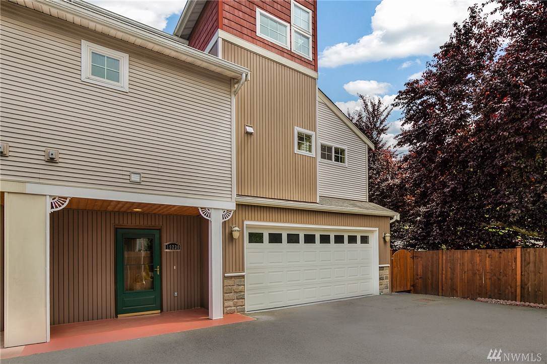 19230 15th Ave - Photo 1