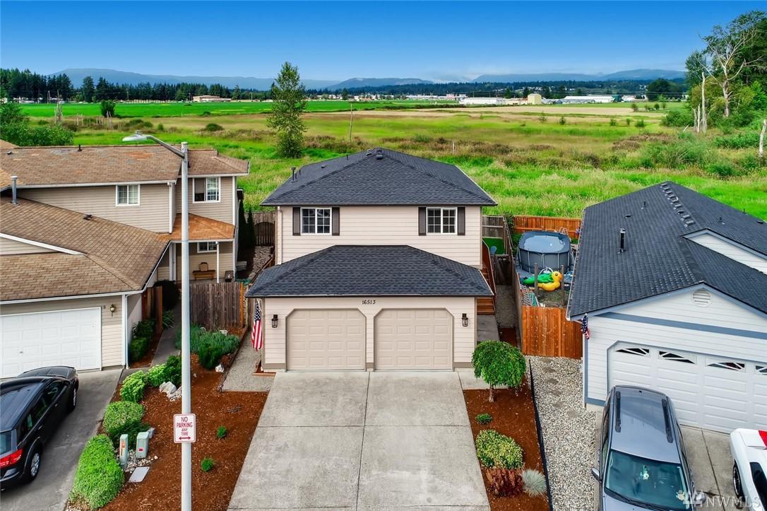 16513 42nd Ave - Photo 1