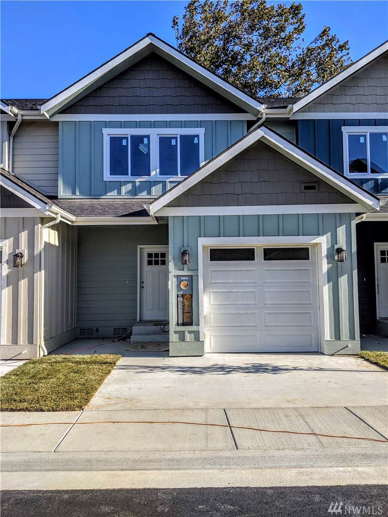 301 River Park Ave - Photo 1