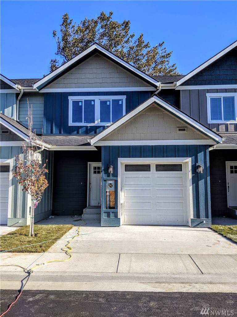 301 River Park Ave - Photo 1