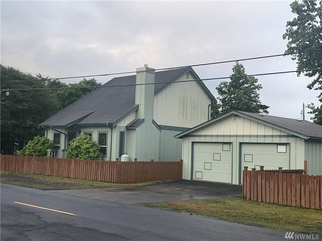 301 Washington Ave - Photo 1