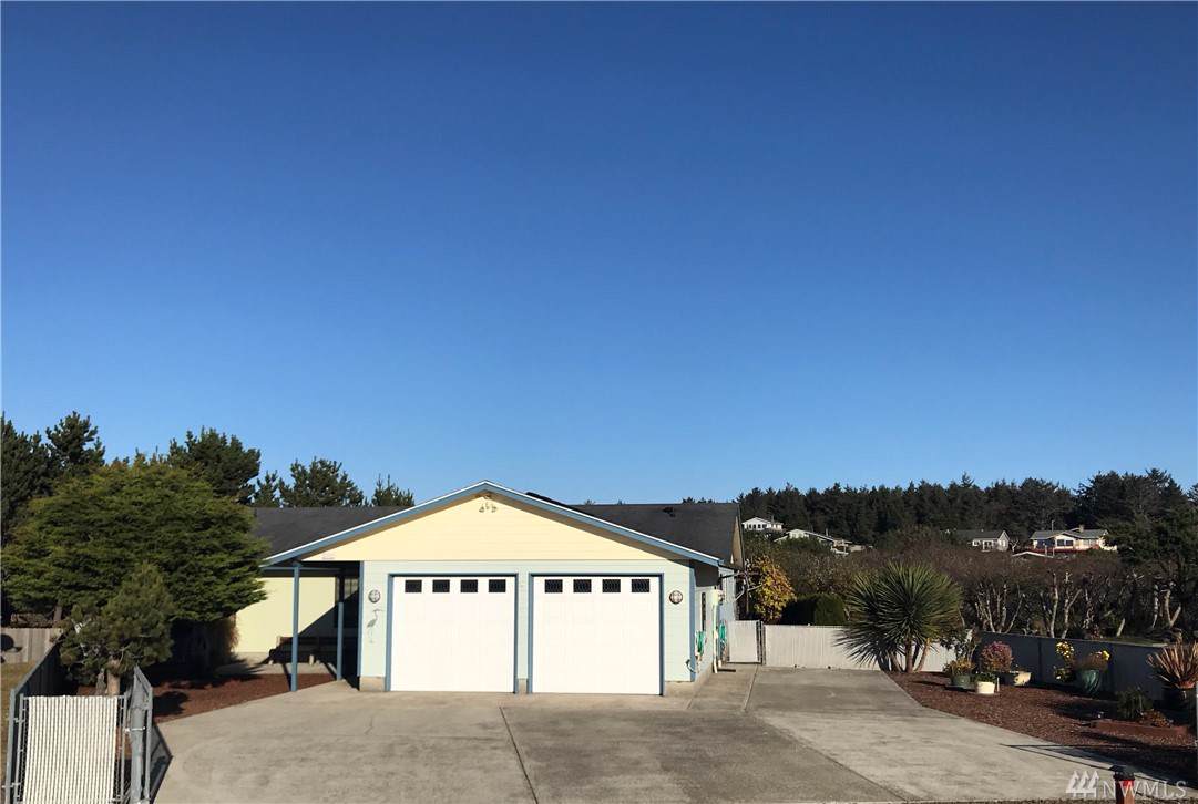 33112 G Place - Photo 1