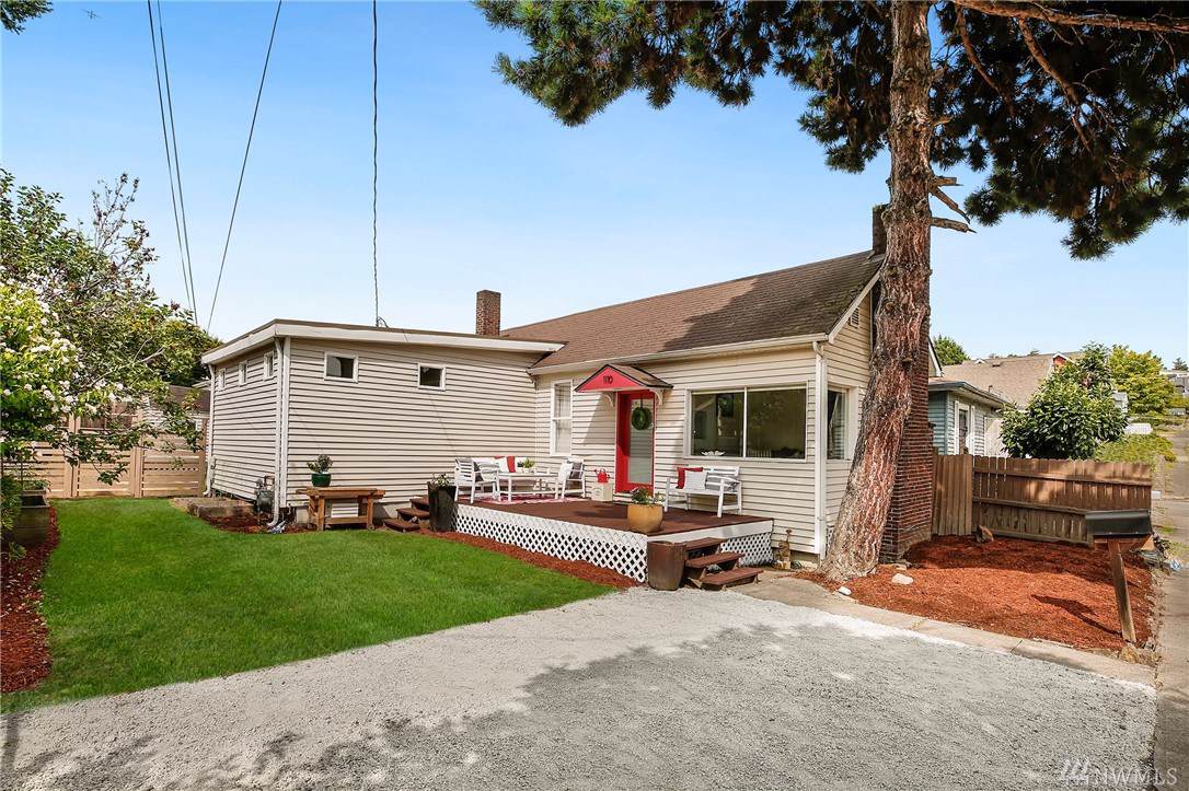 1110 Bennett St - Photo 1