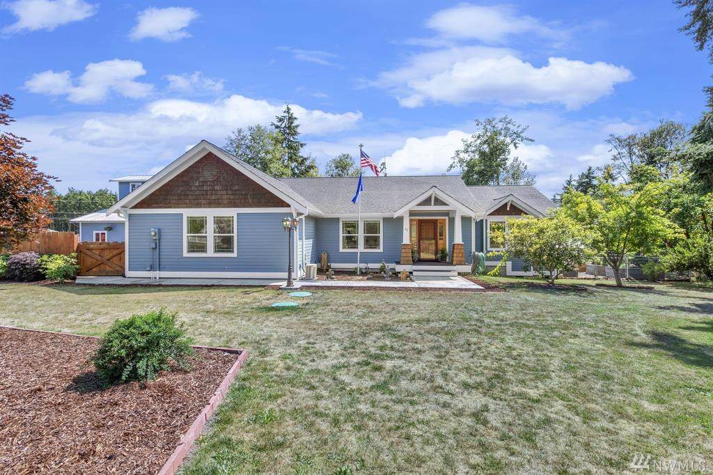 22 Law Ave - Photo 1