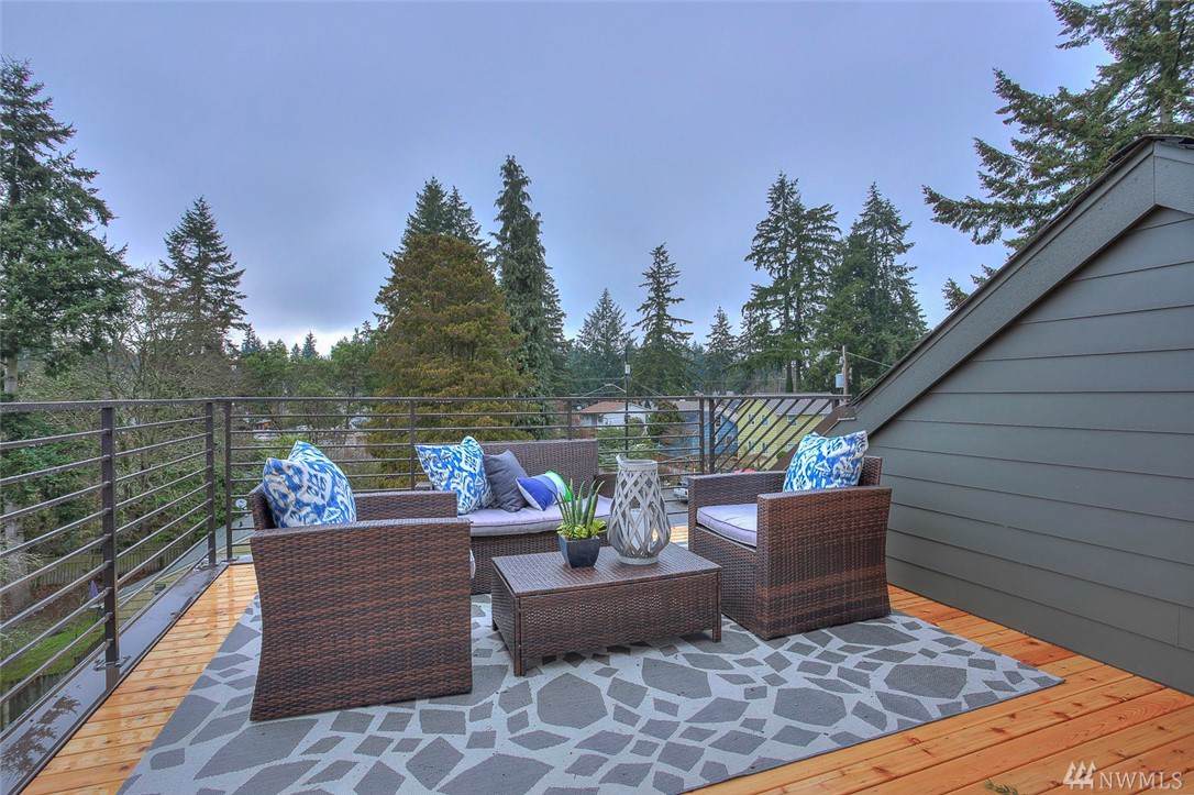 14317 Phinney Ave - Photo 1