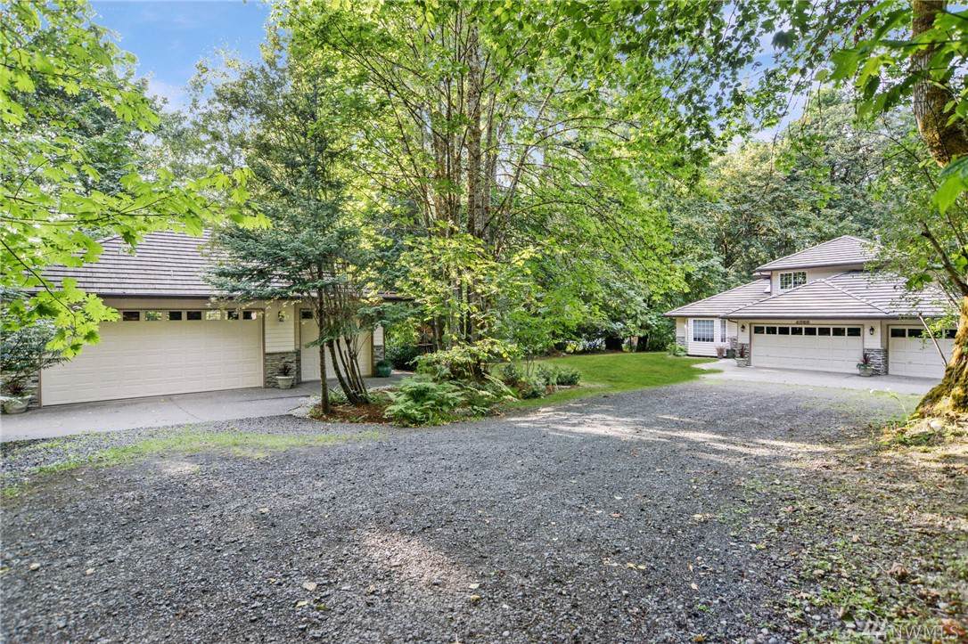 4020 Boardman Ct - Photo 1