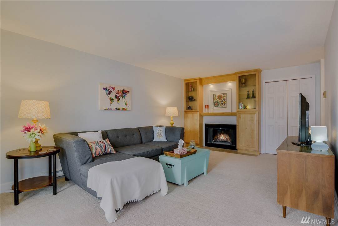 2222 92nd St. St - Photo 1