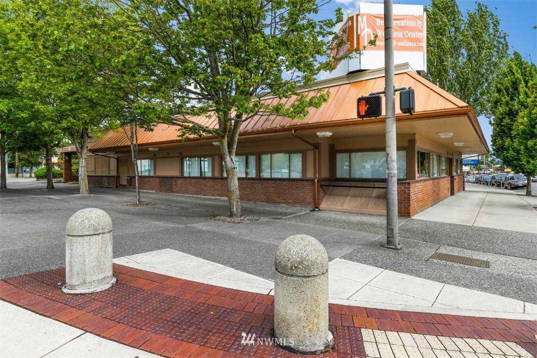 1501 Cornwall Avenue - Photo 1