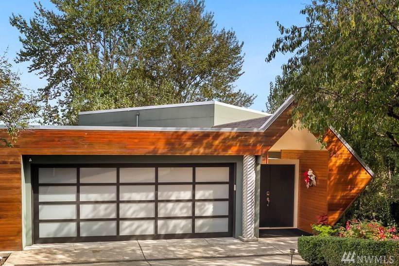 8516 54th Ave - Photo 1