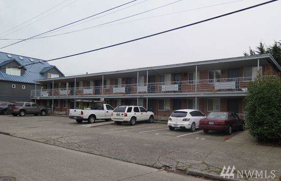1521 51st St - Photo 1