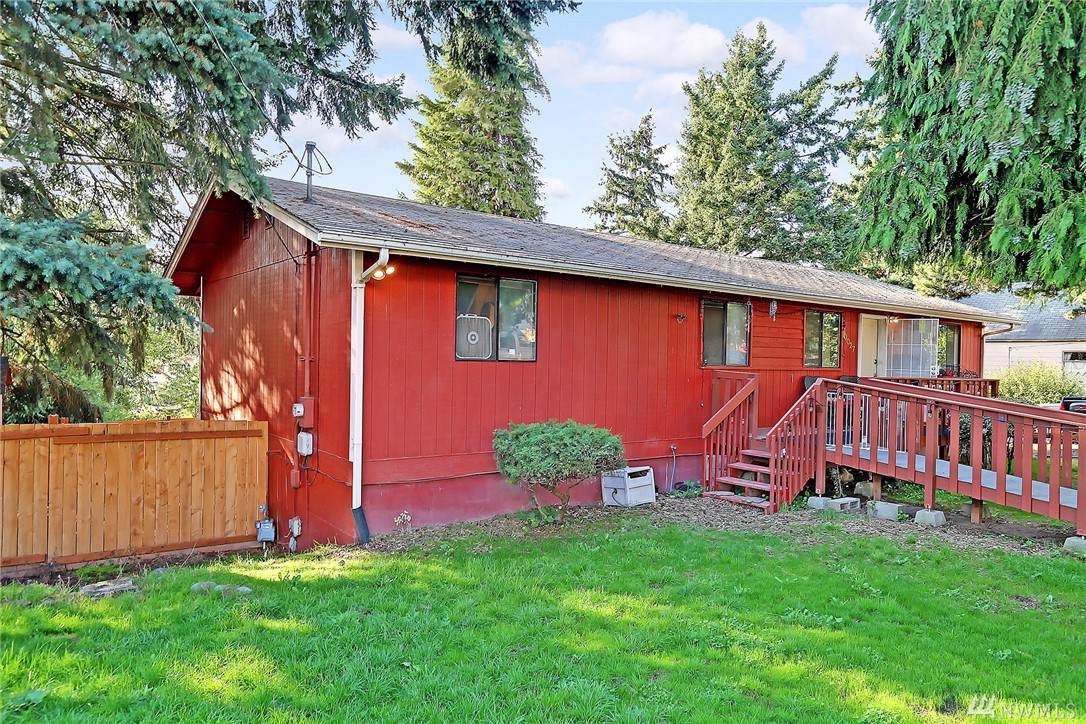 10027 11th Ave - Photo 1