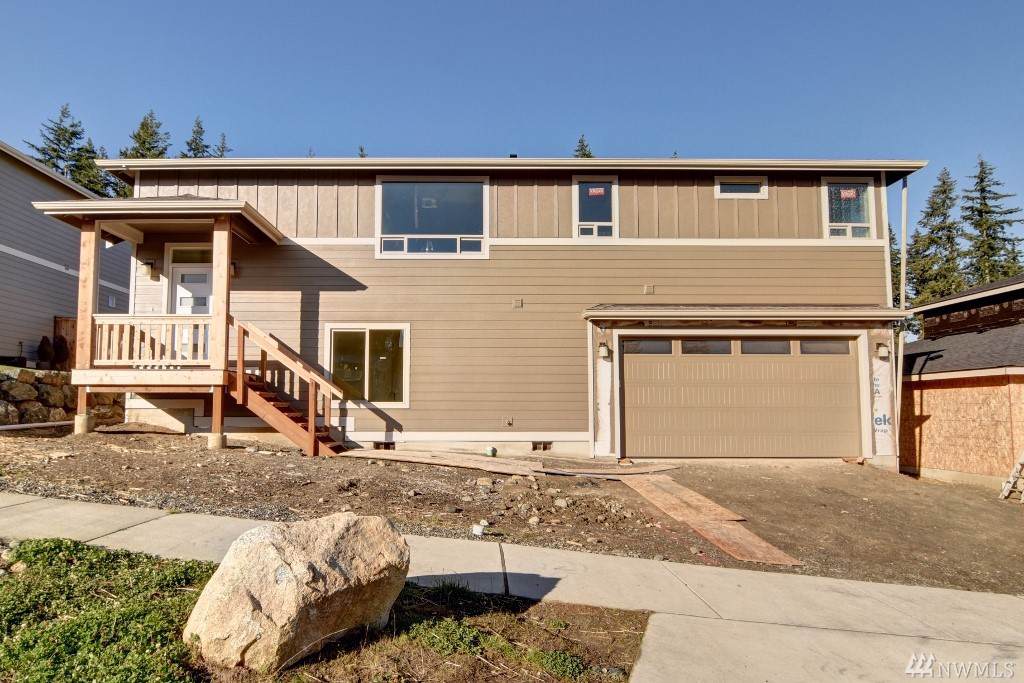 1021 Newton St - Photo 1