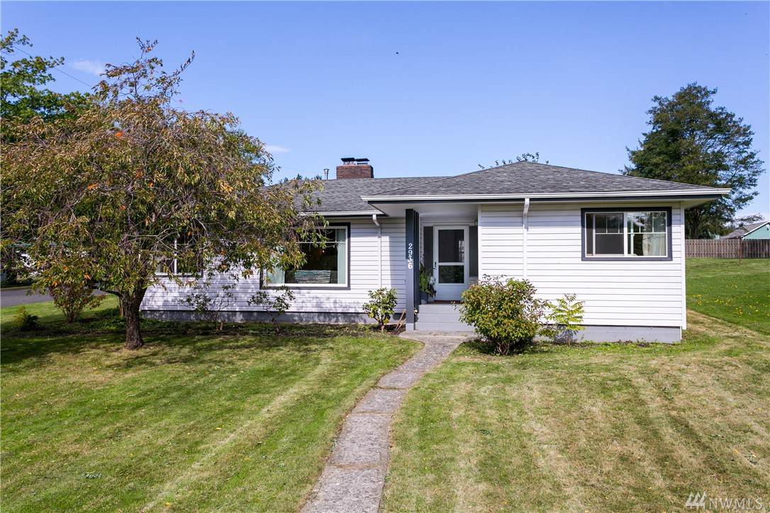 2936 Mcleod - Photo 1