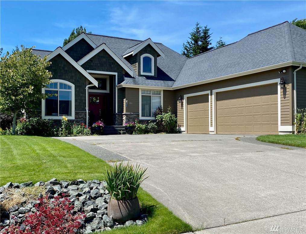 1261 Bradley Rd - Photo 1