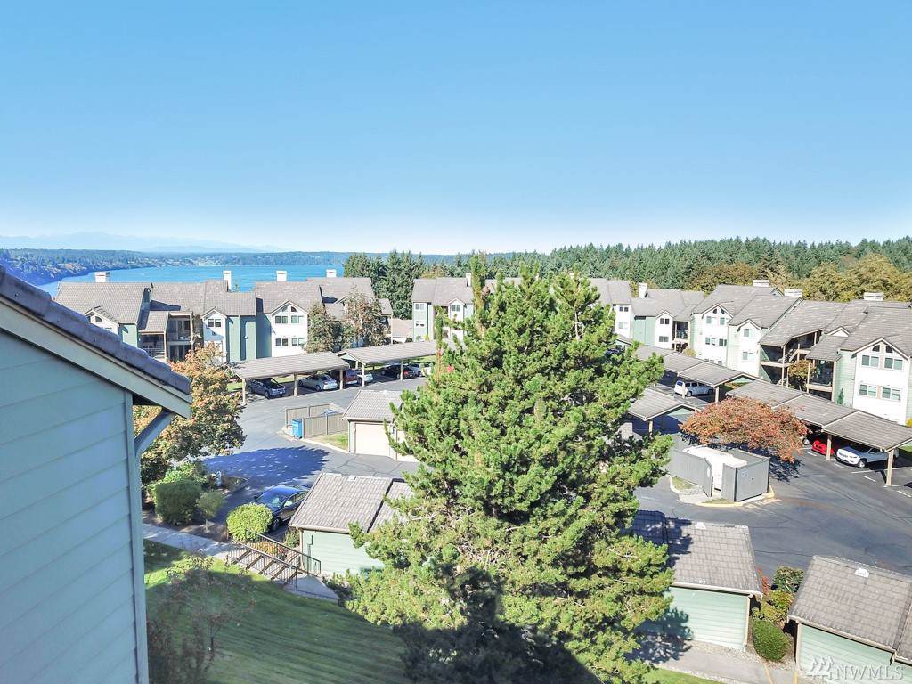 3008 Narrows Dr - Photo 1