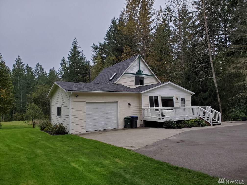 9355 Mckenna Falls Rd - Photo 1