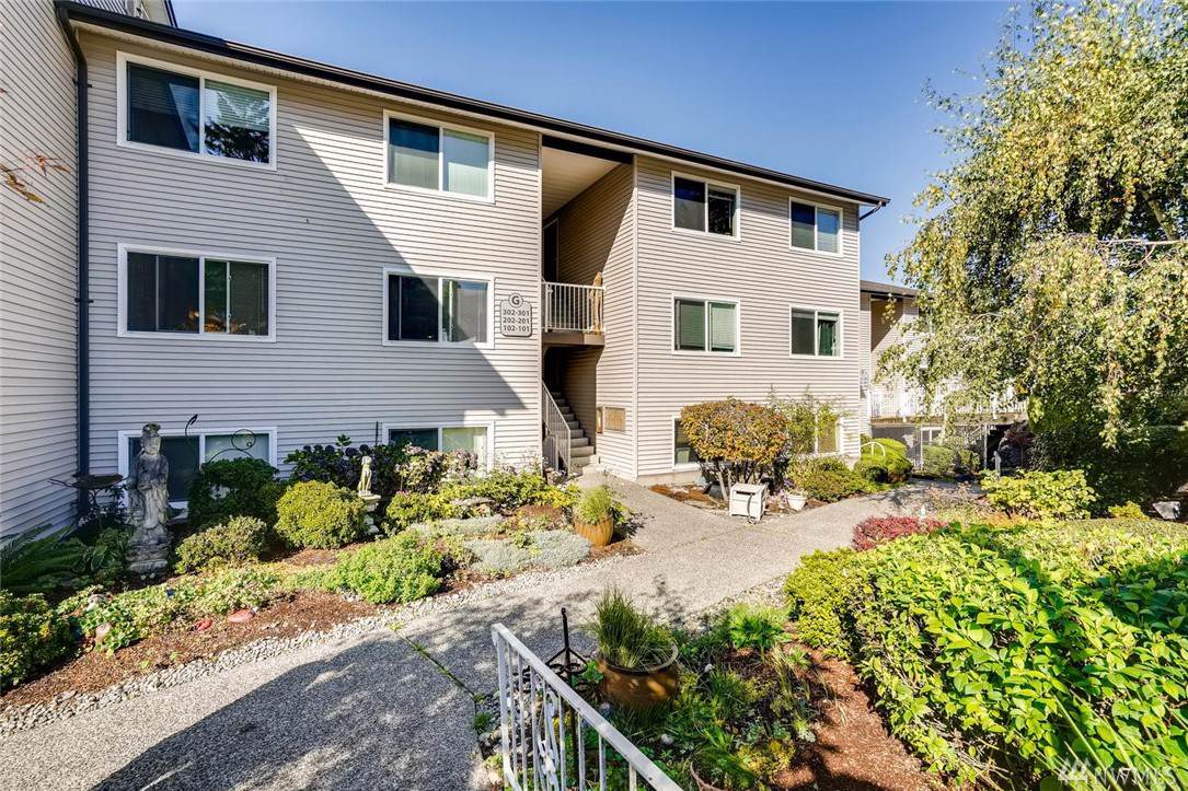 9024 25th Ave - Photo 1
