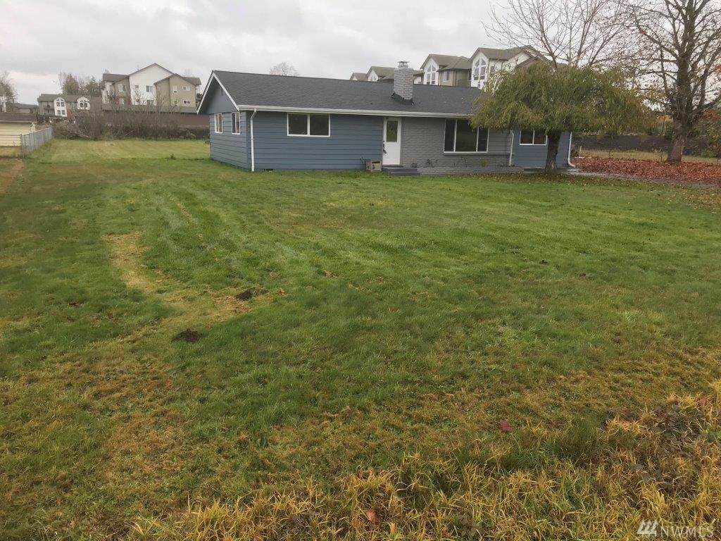 17423 19th Ave - Photo 1