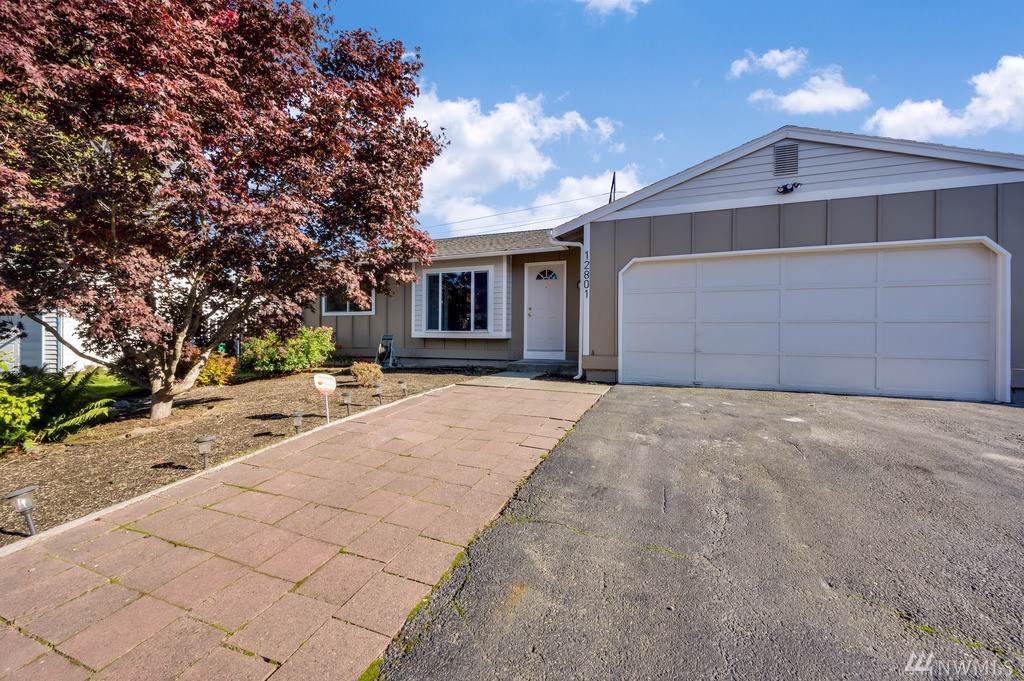 12801 58th Ave - Photo 1