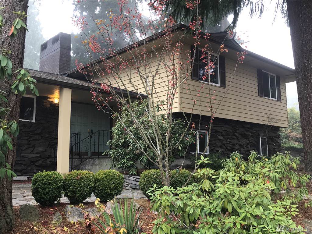 3311 123rd St - Photo 1