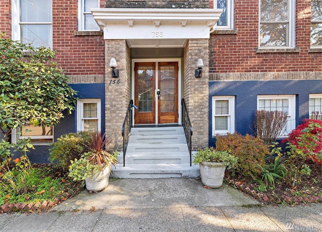 756 Broadway - Photo 1